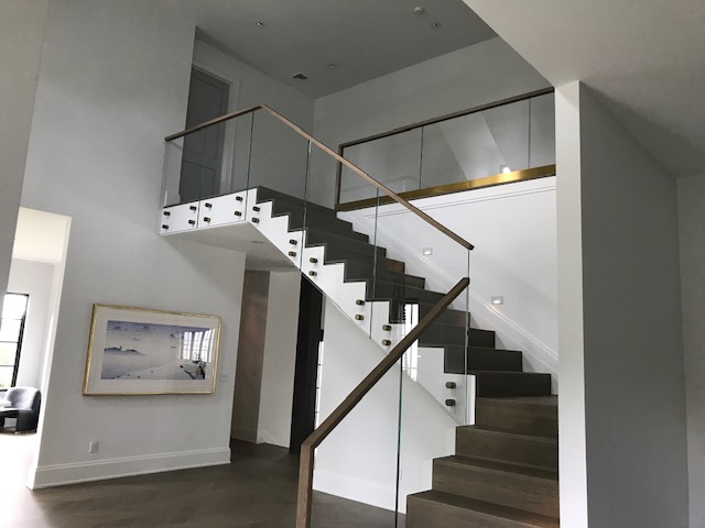 Interior Foyer & Staircase
